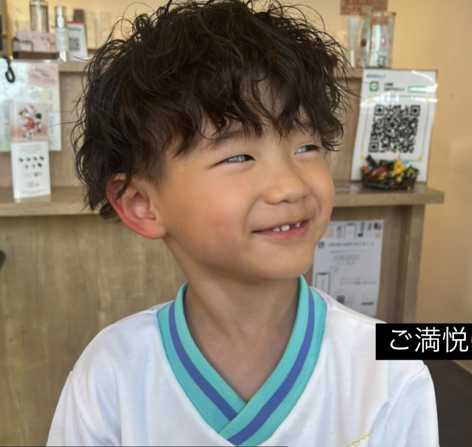 子供のパーマ　女性に人気の美容院　人気スタイリスト　岐阜羽島　スタッフ募集　美容室SIRENAセレナ