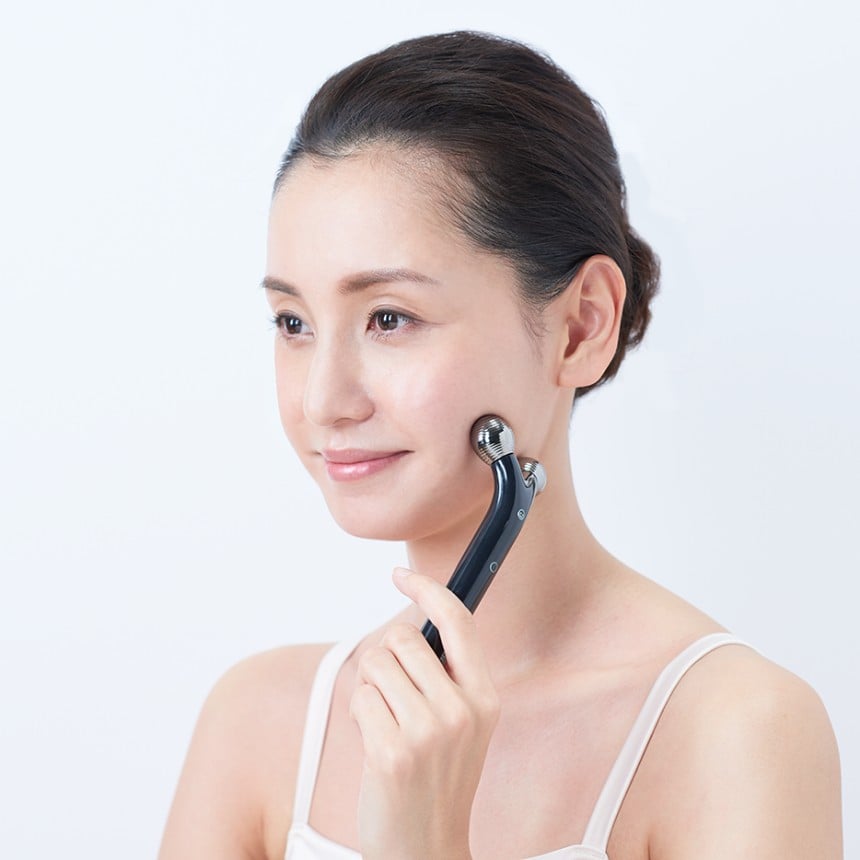 WAVY mini for Salon おすすめの美顔器 女性に人気の美容院 人気スタイリスト 岐阜羽島 スタッフ募集 美容室SIRENAセレナ