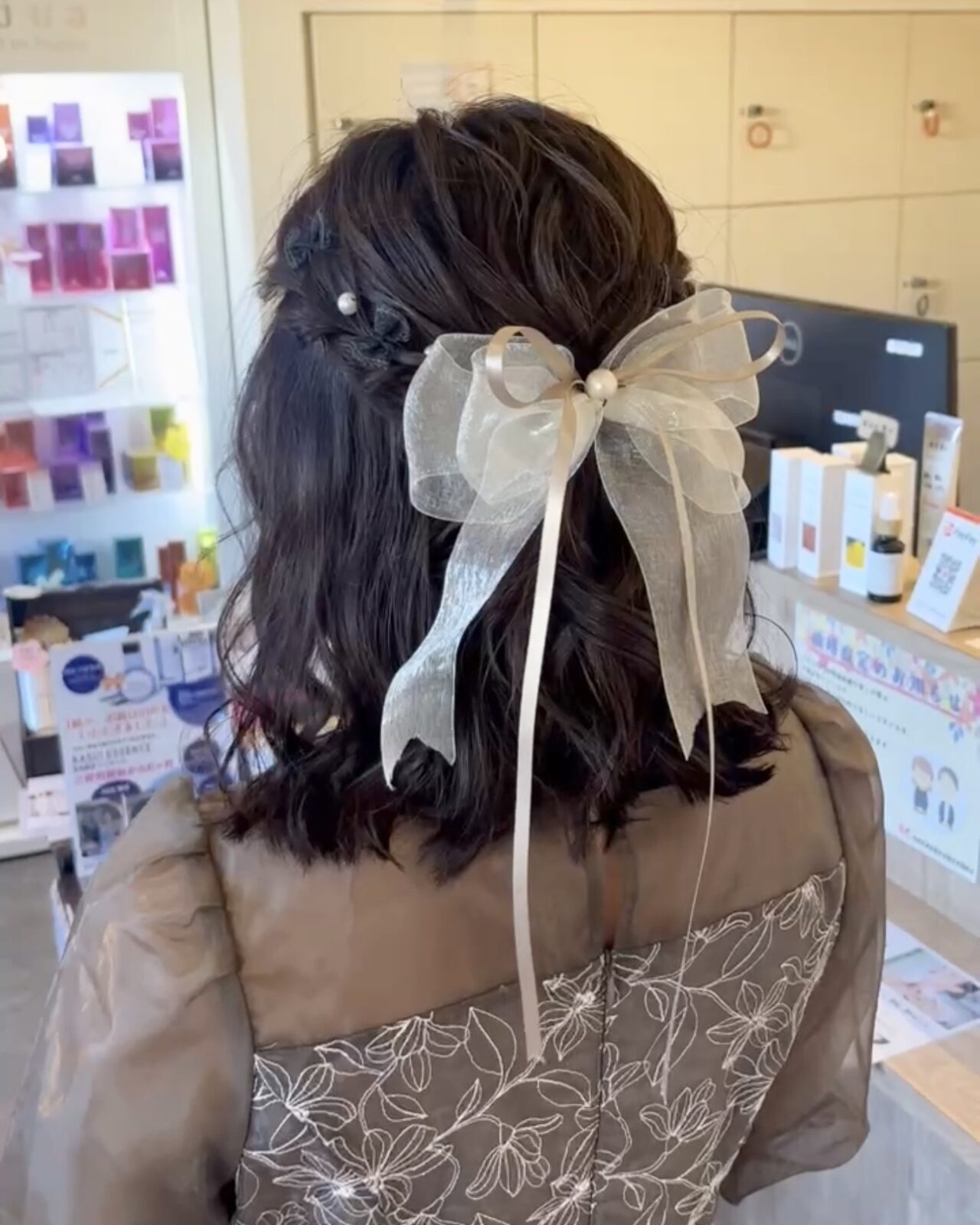 ハーフアップ　ヘアセット　女性に人気の美容院　人気スタイリスト　岐阜羽島　スタッフ募集　美容室SIRENAセレナ