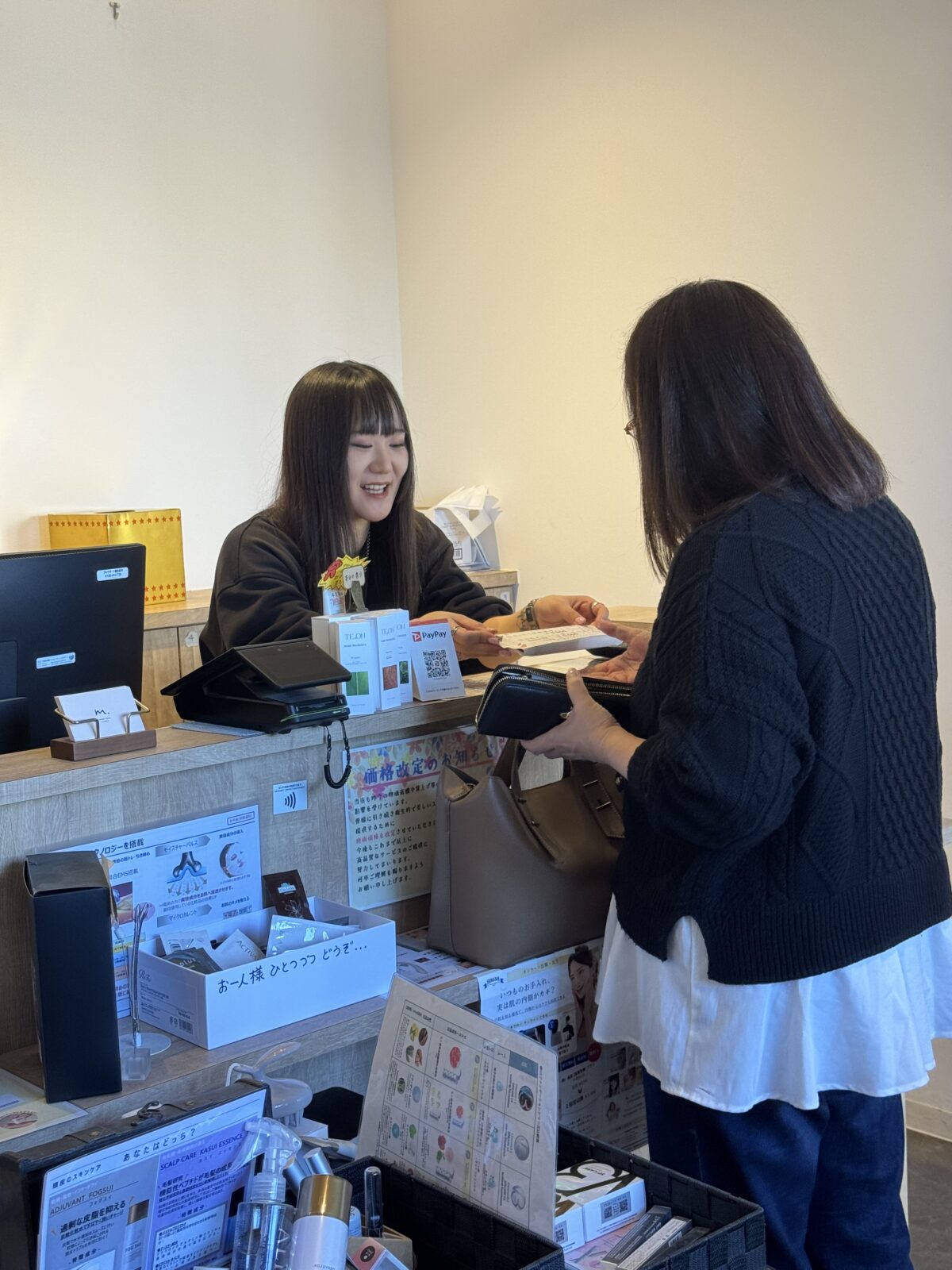 女性に人気の美容院　人気スタイリスト　岐阜羽島　スタッフ募集　美容室SIRENAセレナ